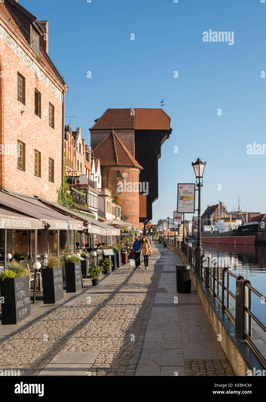 Riverfront bars et restaurants à Gdansk, Pologne Banque D'Images