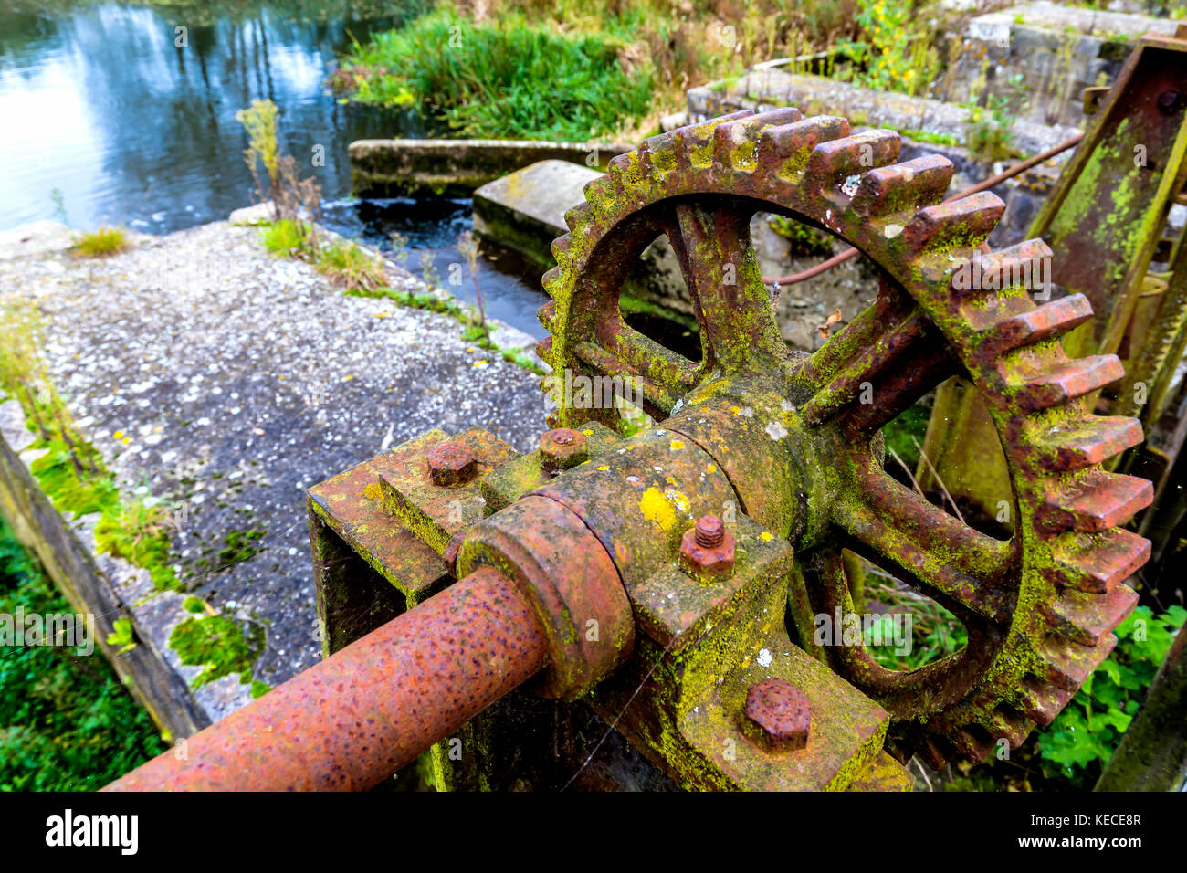 Les engrenages rouillés et COGS À THROOP MILL, Bournemouth, un bâtiment classé Grade II Banque D'Images