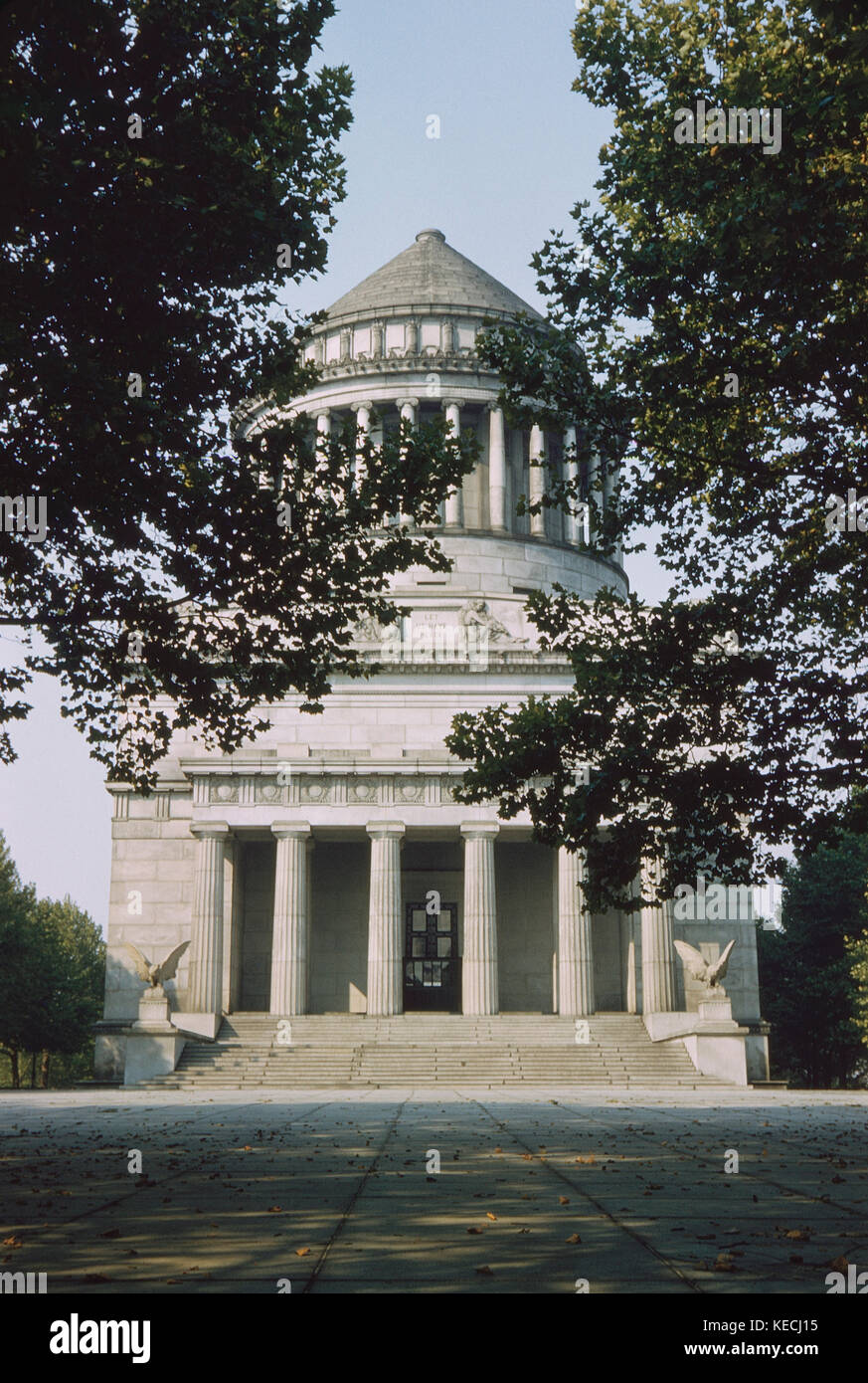 Grant's Tomb, Riverside Park, New York, New York, États-Unis, juillet 1961 Banque D'Images Grant's Tomb, Riverside Park, New York, New York, États-Unis, juillet 1961 Banque D'Images