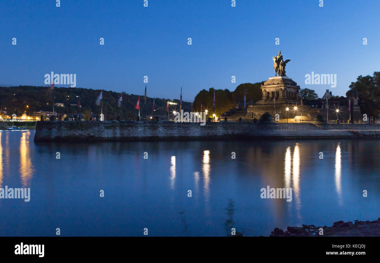Deutsches Eck en Rhénanie-Palatinat, Allemagne Coblence. Banque D'Images