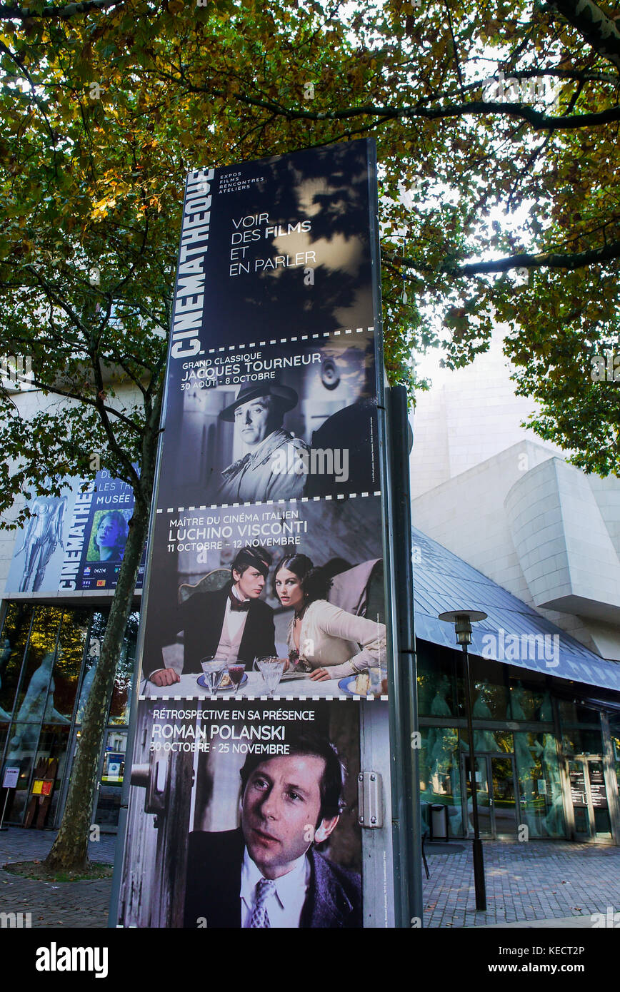 Vue extérieure de la Cinémathèque française, Bercy, Paris, France Banque D'Images