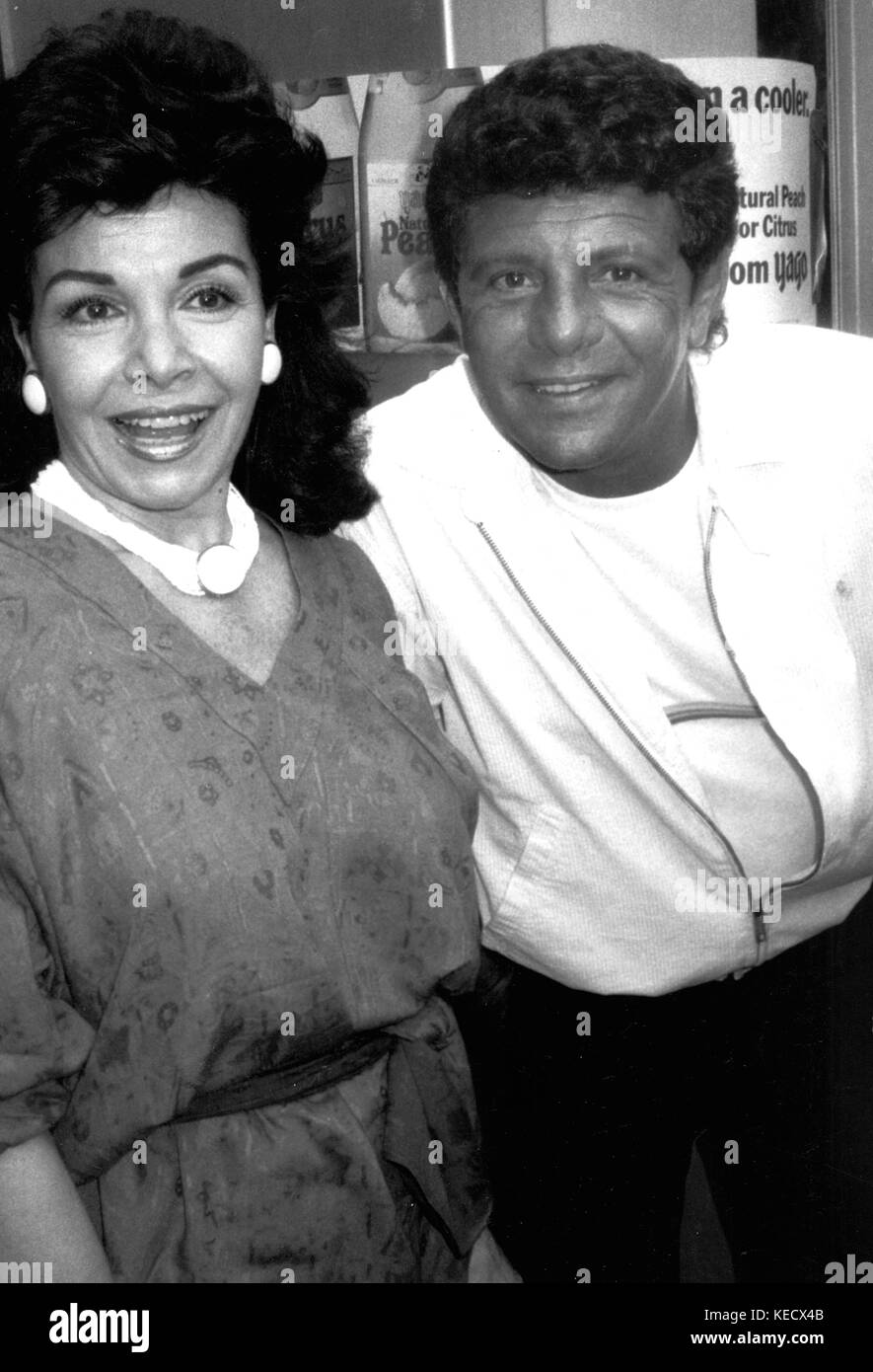Frankie Avalon et Annette Funicello assistent au New York City Beach Party le 28 juillet 1987 au World Trade Center ©RTTalesnick /MediaPunch Banque D'Images