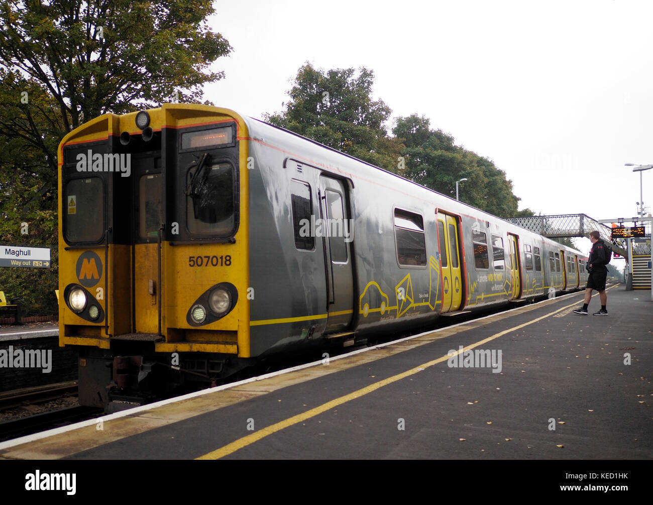 La station de Maghull. À la station de train Merseyrail. Banque D'Images