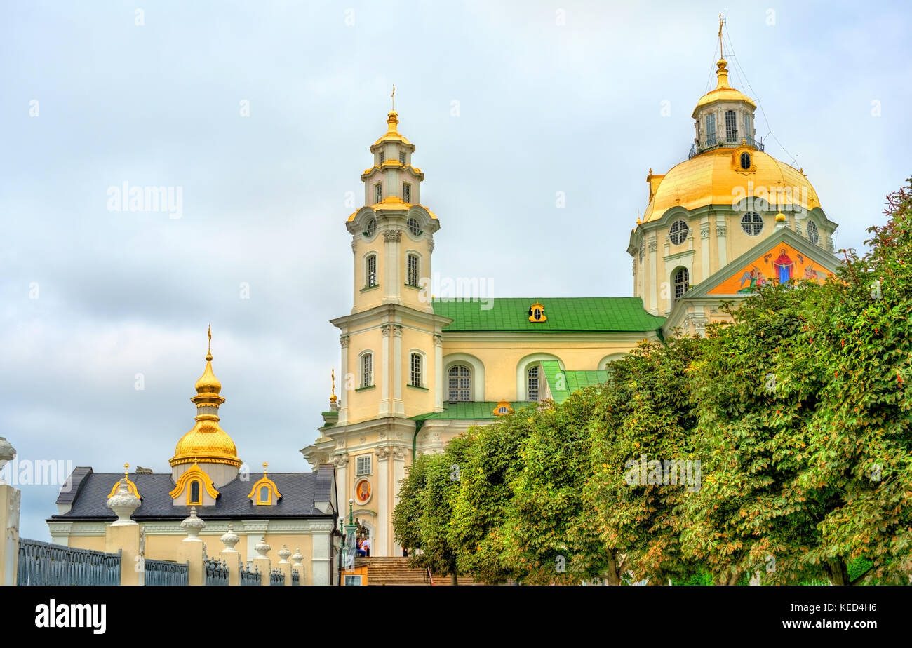 La sainte cathédrale de l'assomption à pochayiv lavra dans de l'oblast de ternopil Banque D'Images