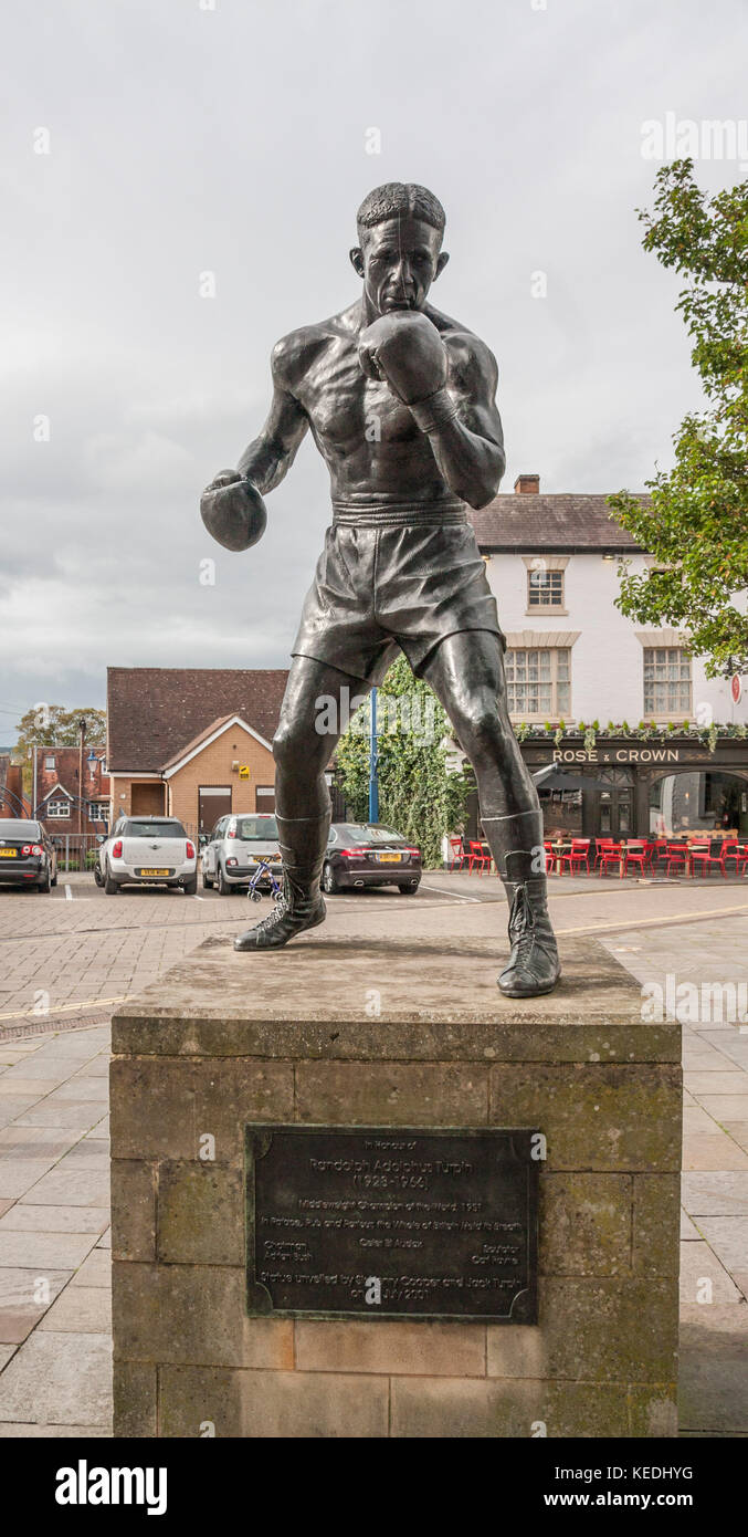 Statue du célèbre boxeur, Randolph Turpin à Warwick, Midlands, Angleterre, Royaume-Uni Banque D'Images