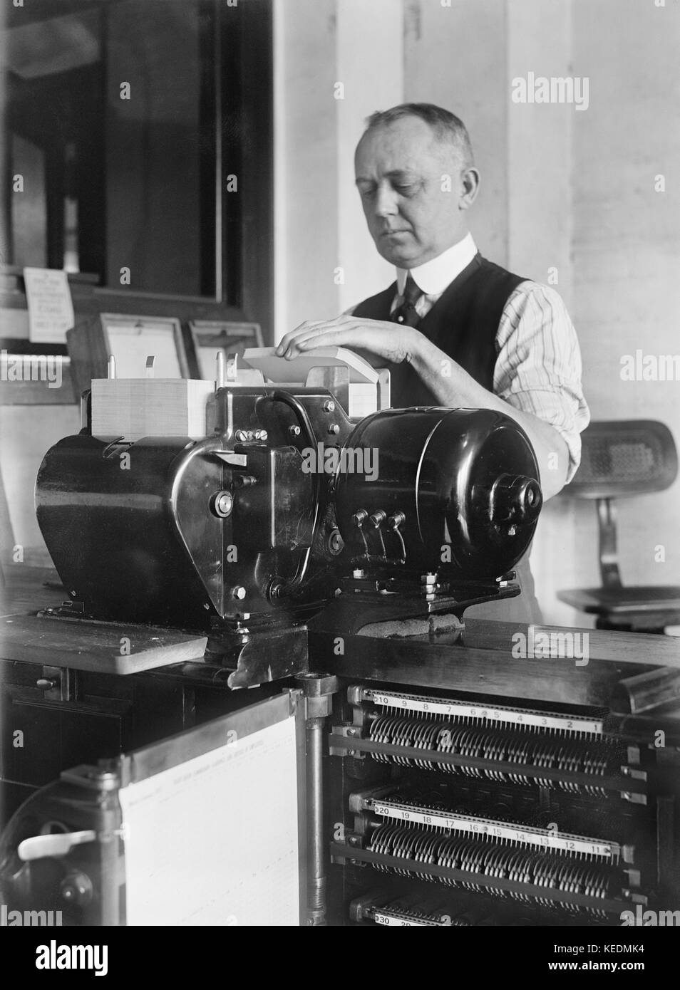 Exploitation des travailleurs tabulating machine,census bureau, Department of Commerce, Washington DC,USA,Harris et Ewing, 1919 Banque D'Images