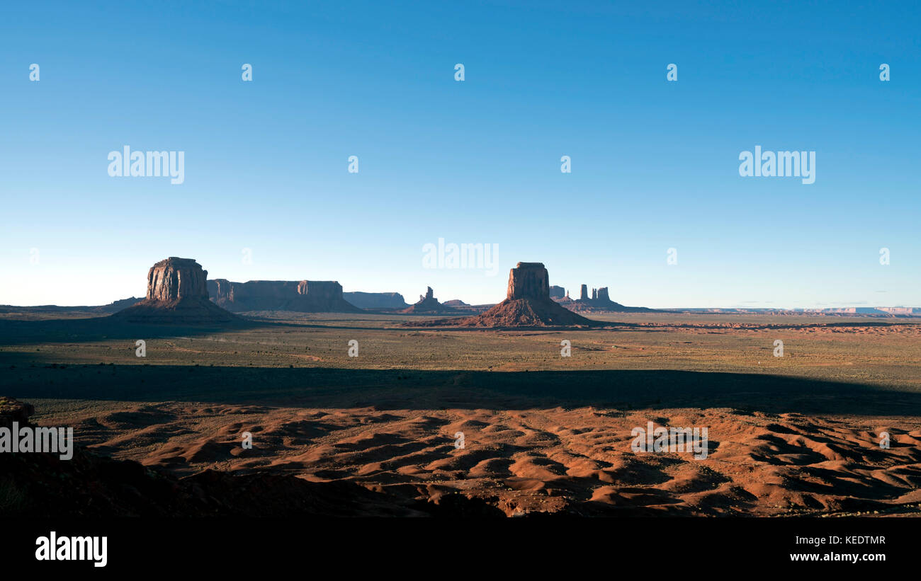 Trois sœurs, flèches et mitchell mesa. Banque D'Images