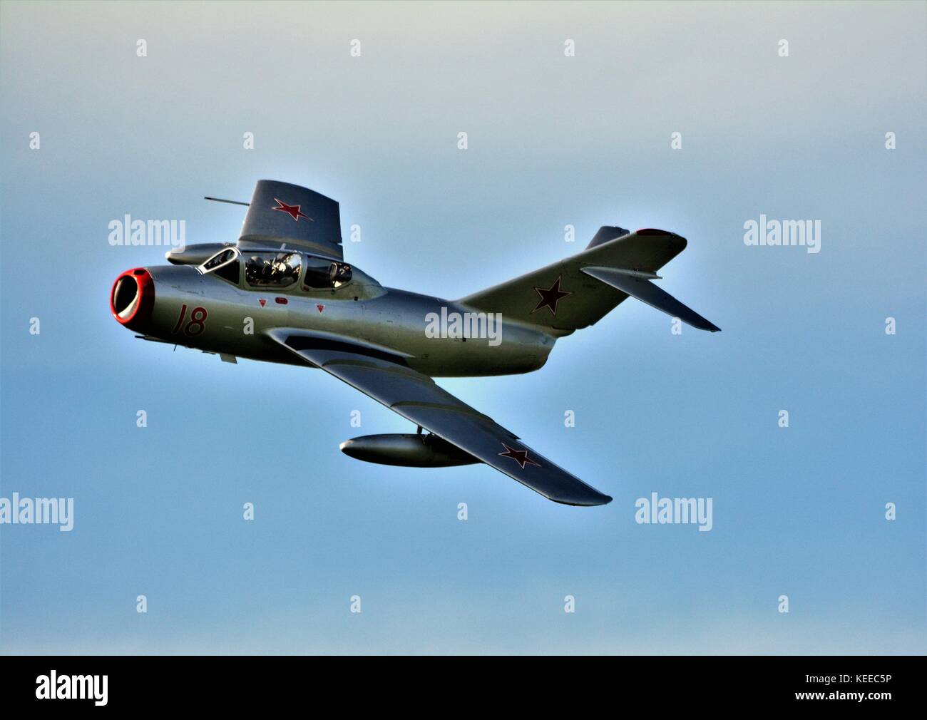 Mig 15 avion de chasse russe avion classique guerre froide à Duxford, dans les inscriptions de 3068 uri. Banque D'Images
