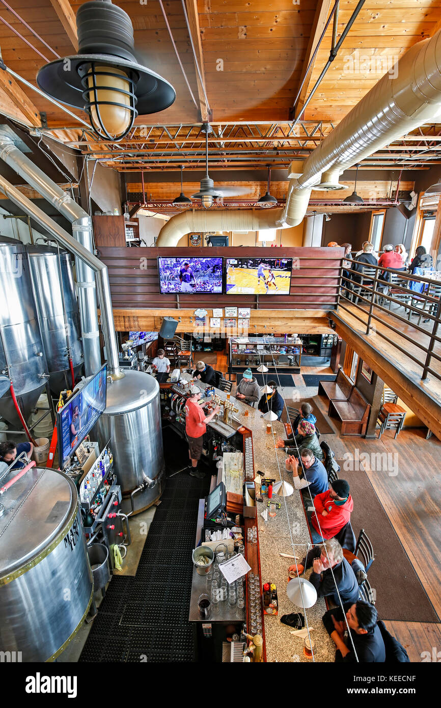 Cuves à bière et bar, Brasserie Breckenridge Breckenridge, Colorado, USA Banque D'Images