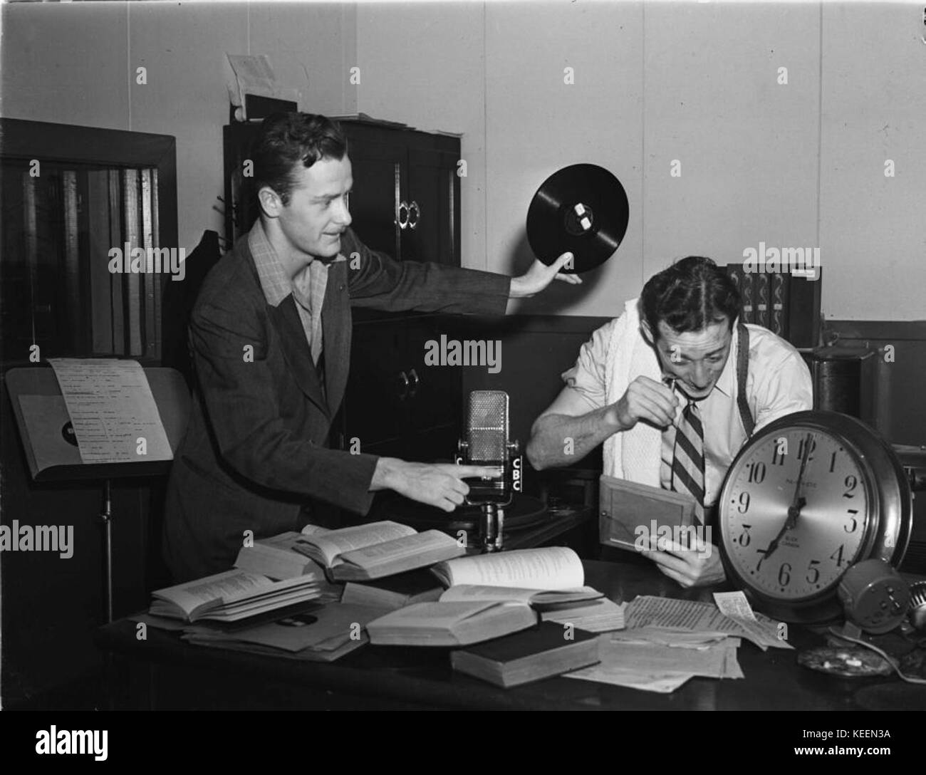 La radio. M3. Service de C. Miller Frank Herron BAnQ P48S1P23283 Banque D'Images