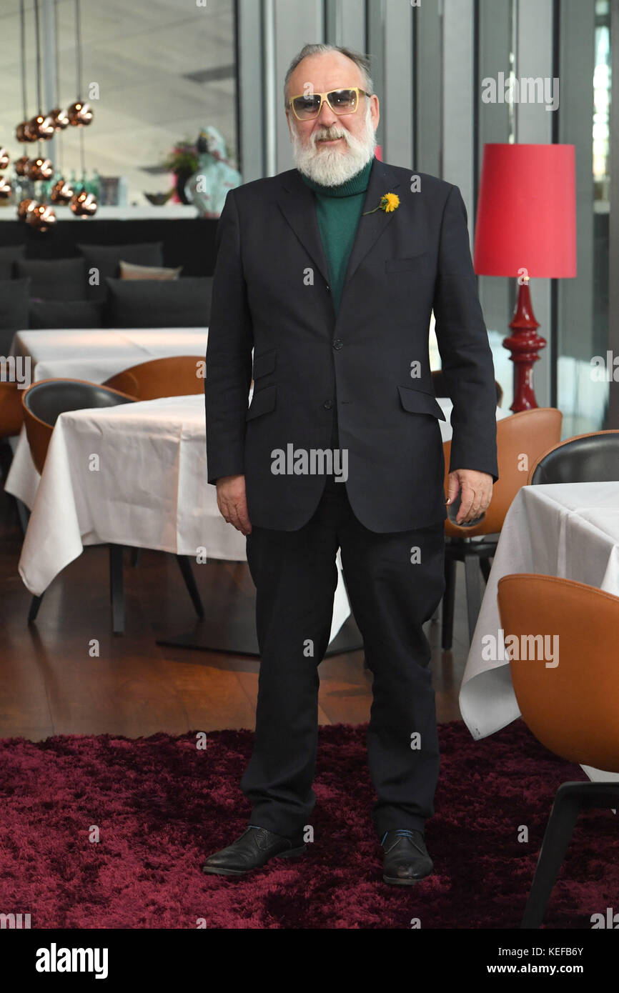 Munich, Allemagne. 20 octobre 2017. Exclusivité dpa : artiste Friedrich Liechtenstein au restaurant gastronomique « Esszimmer » du BMW Welt à Munich, Allemagne, le 20 octobre 2017. Crédit : Felix Hörhager/dpa/Alamy Live News Banque D'Images