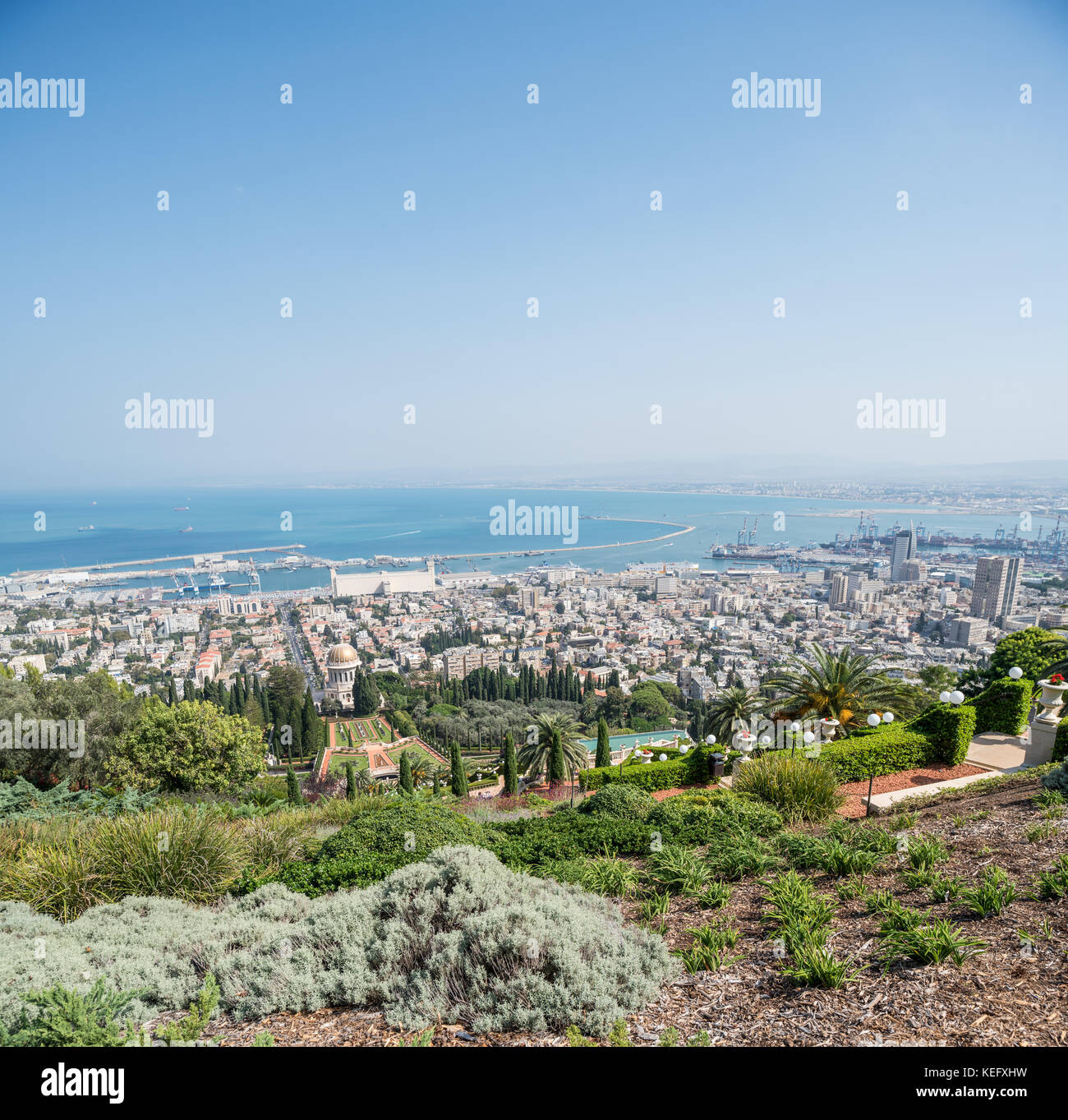 Israël, Haifa - 8 octobre : Centre mondial bahá'í - un lieu de pèlerinage pour les bahá'í partisans et l'un des plus visités lieu en Israël Banque D'Images