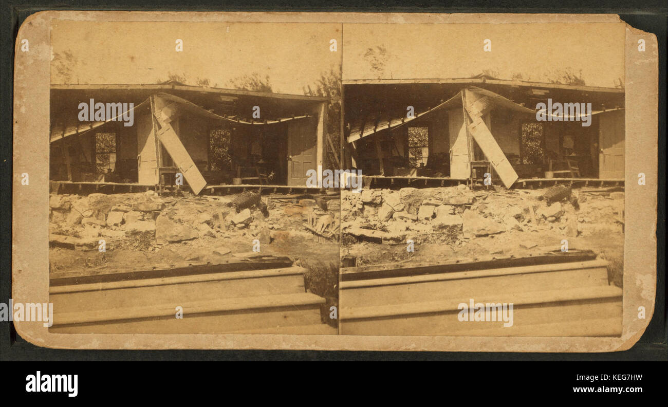 Une illustration de James E. Everett représentant la cave de Mr. Carhart, où une famille s'est réfugiée et a été sauvée. L'image souligne l'importance historique de l'événement et le rôle protecteur de la cave. Banque D'Images