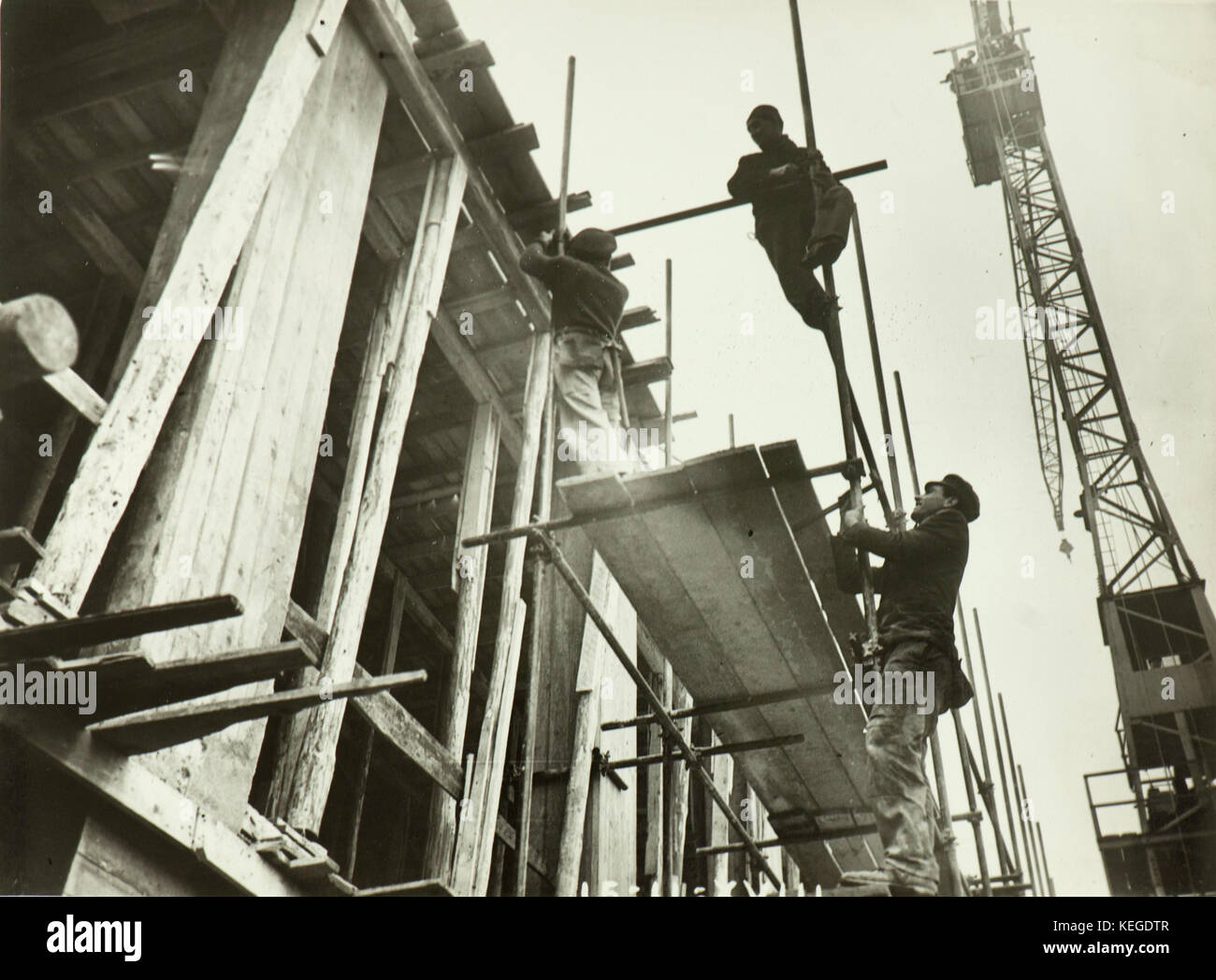 Les activités de construction à Milan (1939) près de Porta Ticinese Banque D'Images