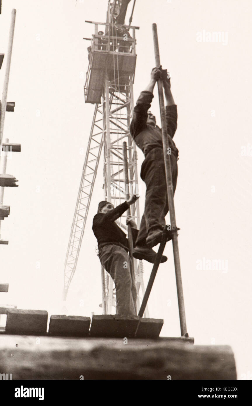 Les activités de construction à Milan (1939) près de Porta Ticinese Banque D'Images