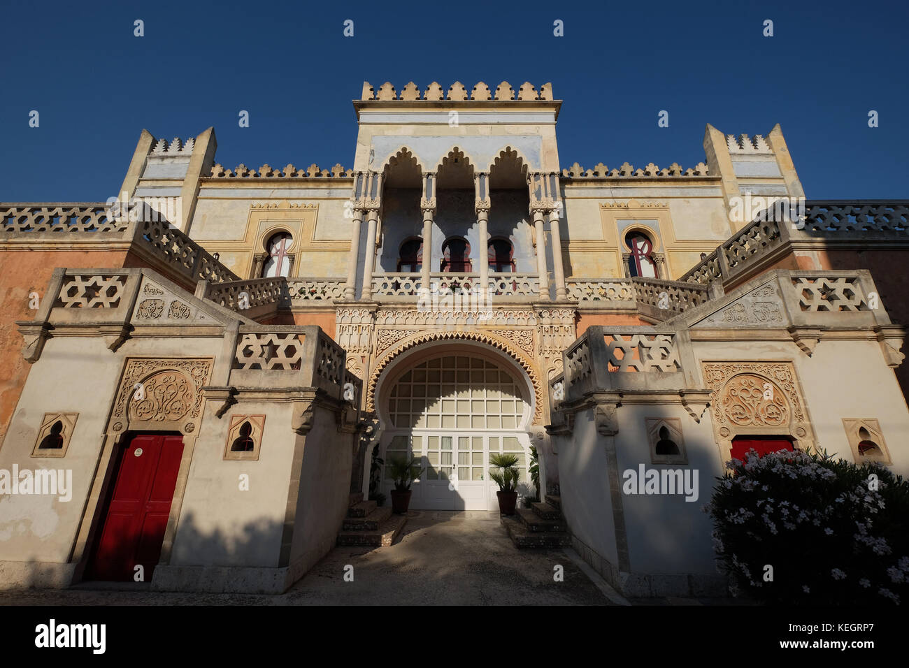 Villa Sticchi à Santa Cesarea Terme, province de Lecce, Pouilles, Salento, Italie, péninsule de l'Europe Banque D'Images