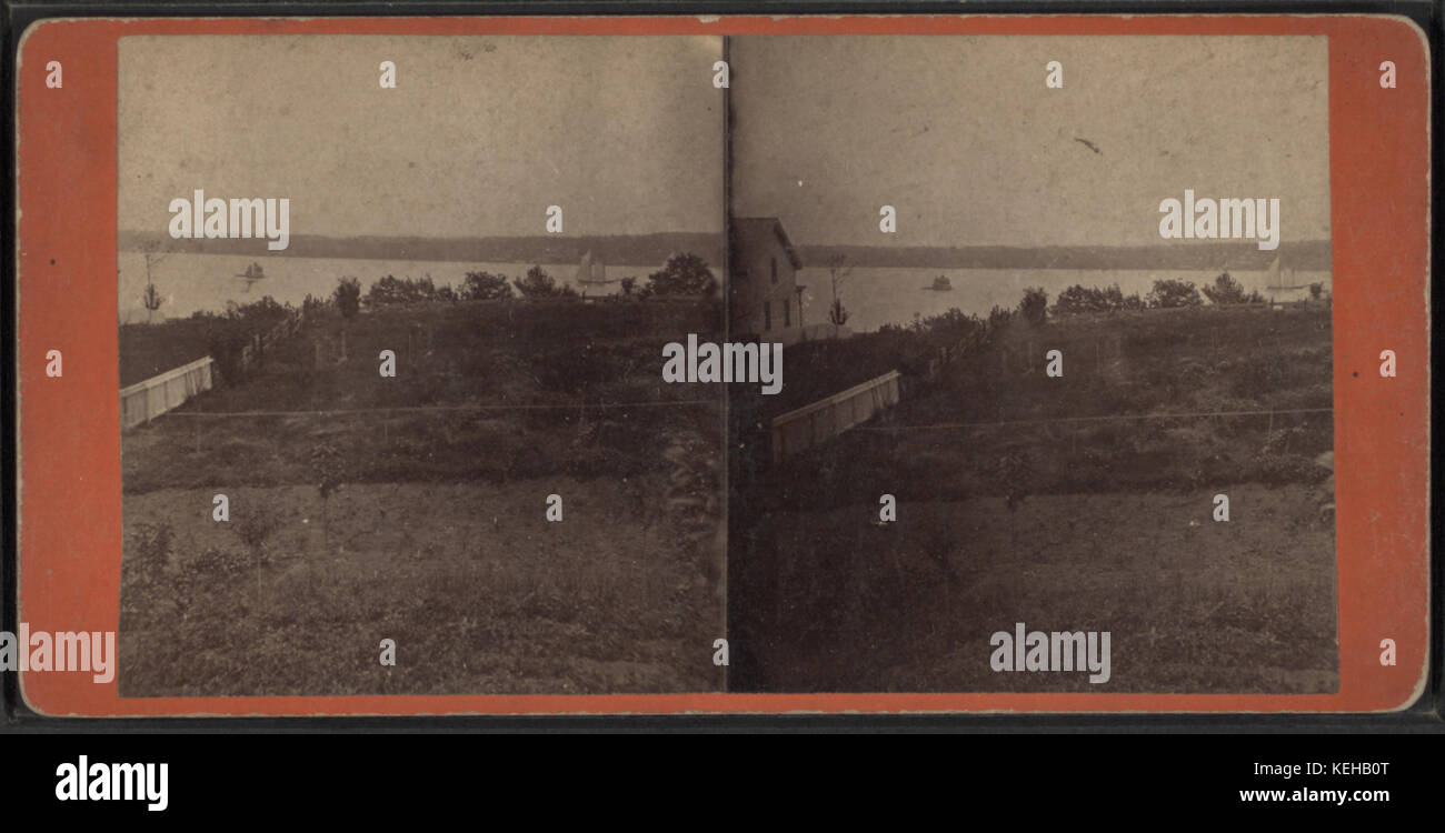 Phare et rivière, par D. J. Auchmoody Banque D'Images