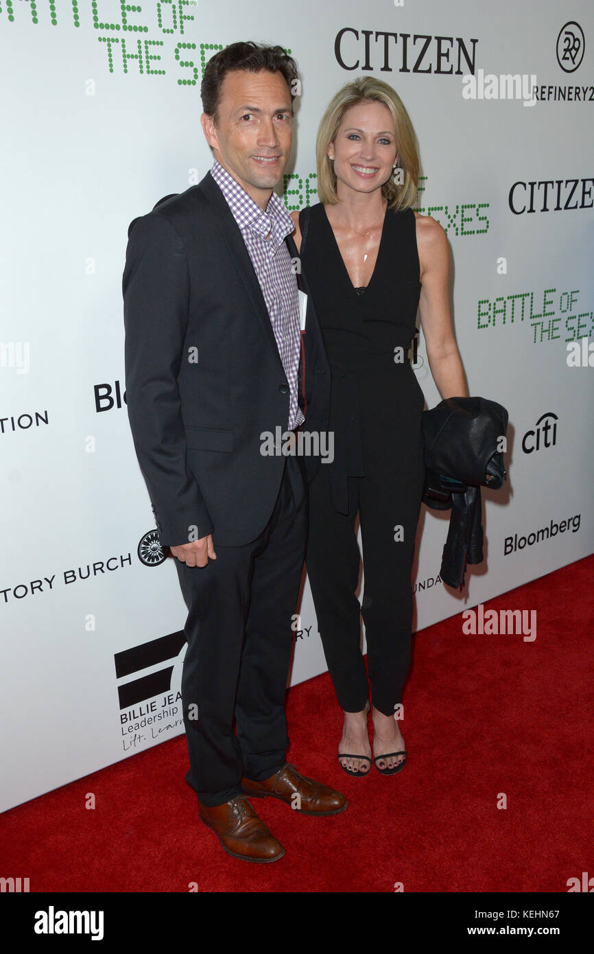 'Battle of the sexes' New York première au SVA Theater - Red Carpet Arrivals featuring : Andrew Shue, Amy Robach où : New York, New York, États-Unis quand : 20 septembre 2017 crédit : Ivan Nikolov/WENN.com Banque D'Images