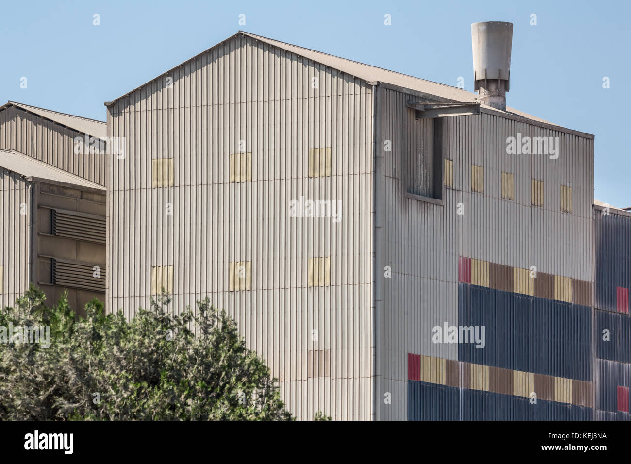 Cimenterie de Beaucaire, France Banque D'Images