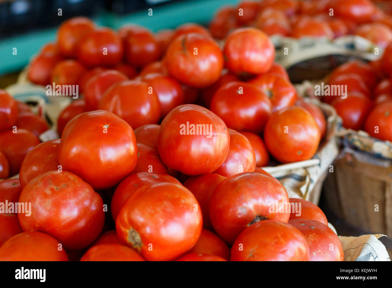 Tomates à produire un stand Banque D'Images