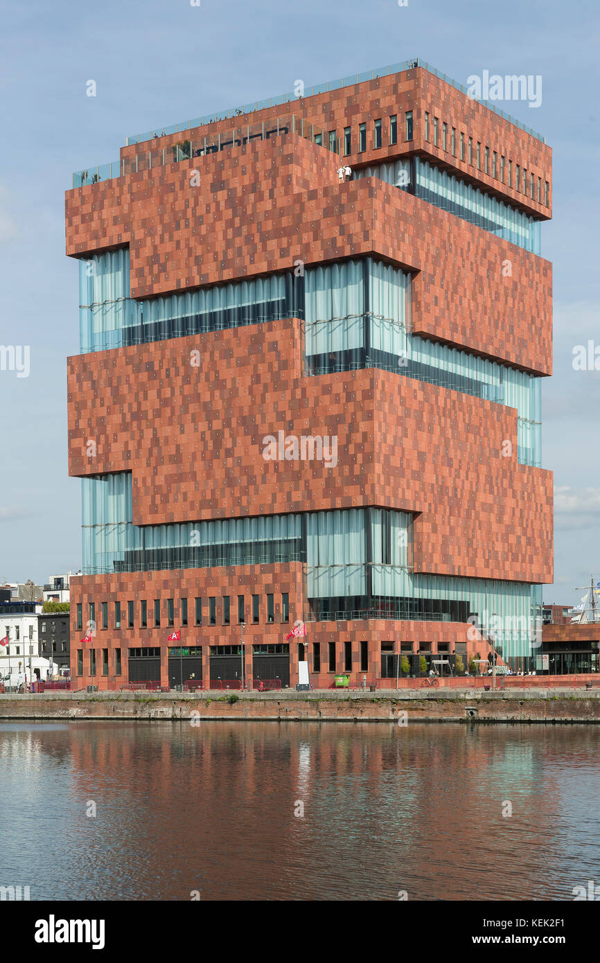 Anvers, Flandre, Belgique : Museum aan de Stroom MAS par le cabinet d'architecture Neutelings Riedijk Architects, Rotterdam Banque D'Images