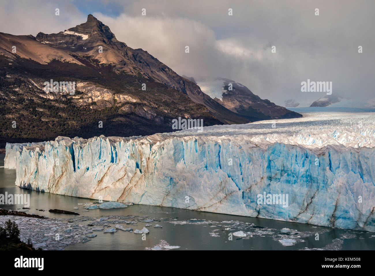 Le glacier Perito Moreno, le Parc National Los Glaciares, Patagonie, Argentine Banque D'Images