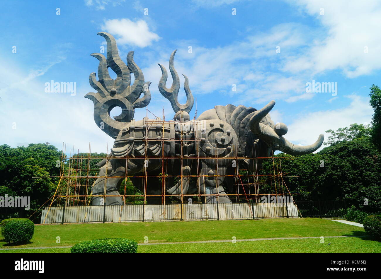 La statue d'une vache géante Banque D'Images