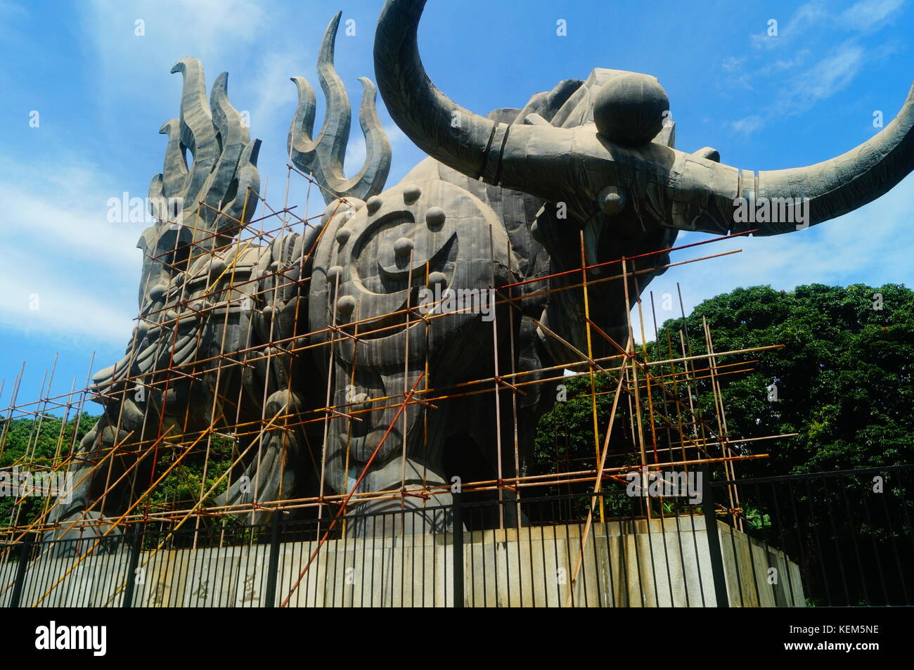 La statue d'une vache géante Banque D'Images