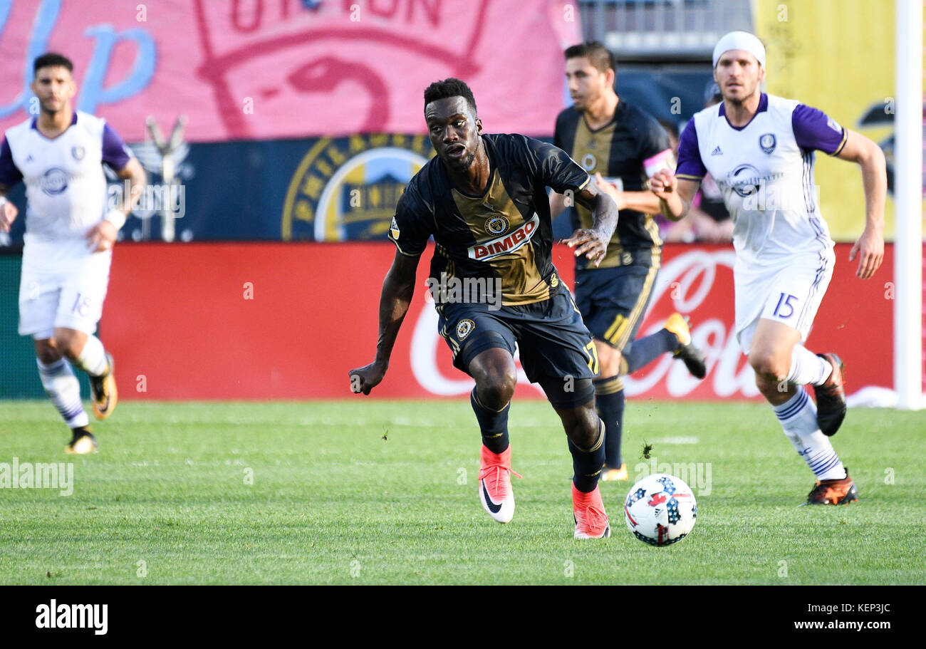 Chester, Pennsylvanie, USA. 22 octobre, 2017. La CJ SAPONG Philadelphia Union (17) de l'avant en action contre la ville d'Orlando au stade de l'énergie Talen Chester Ohio Crédit : Ricky Fitchett/ZUMA/Alamy Fil Live News Banque D'Images