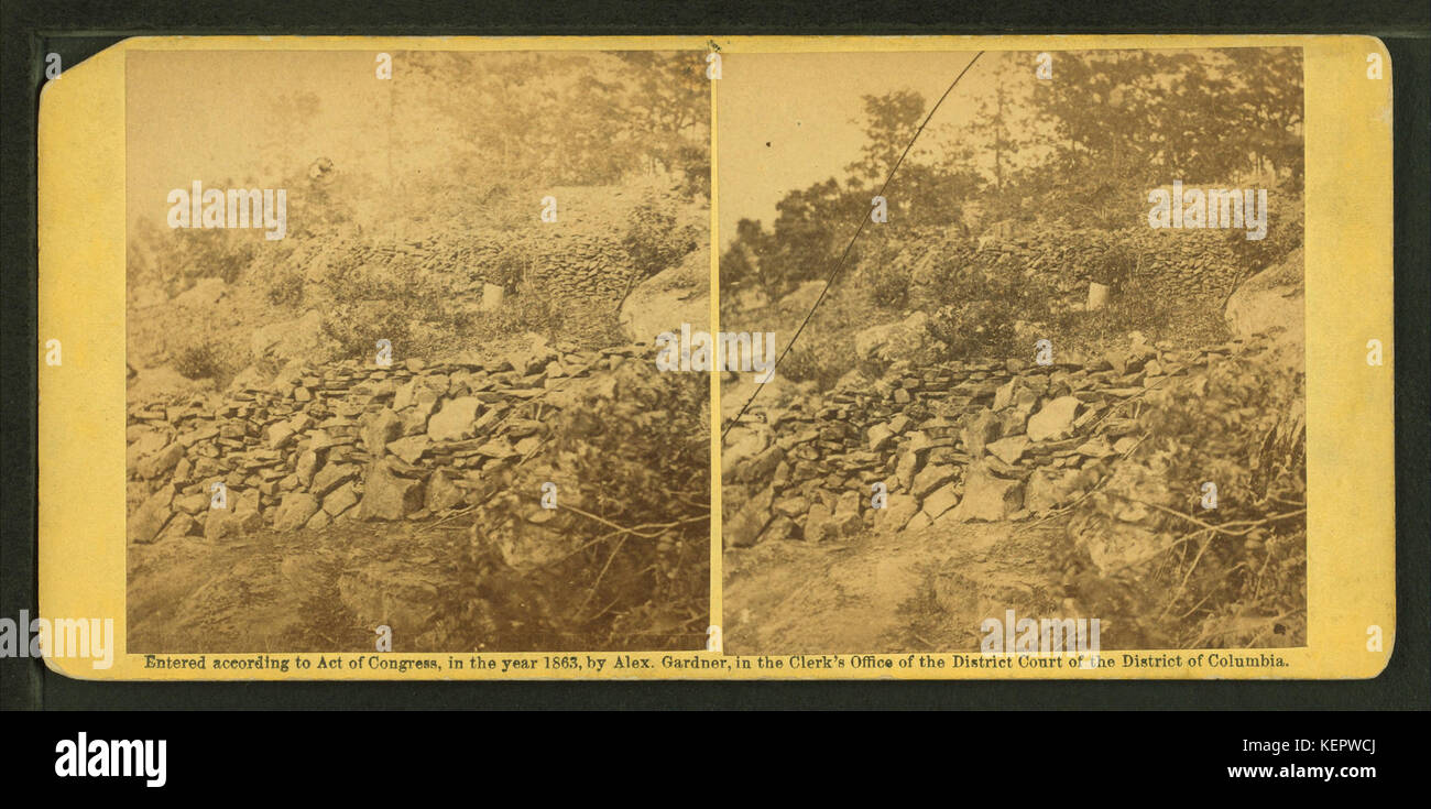 Voir d'épaulements sur Round Top, la colline qui forme notre extrême gauche lors de la bataille de Gettysburg, par Gardner, Alexander, 1821 18822 Banque D'Images