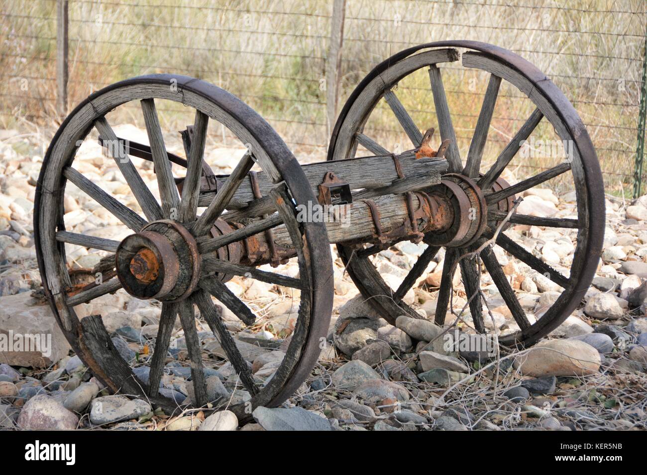 Vieilles roues de wagon Banque D'Images