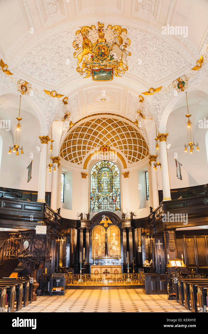 L'Angleterre, Londres, The Strand, St Clement Danes Church, vue intérieure Banque D'Images