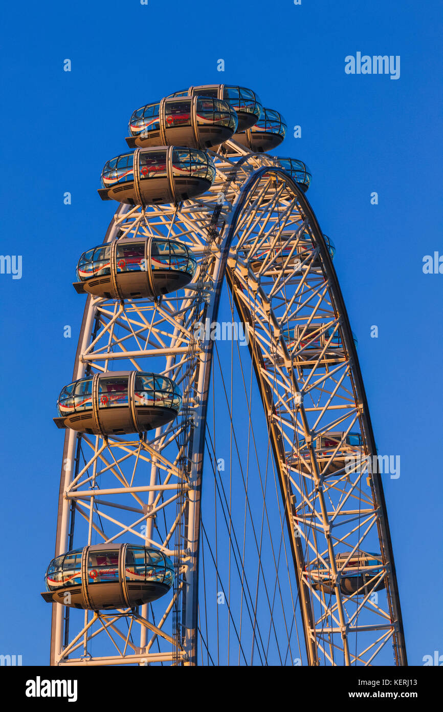 L'Angleterre, Londres, le London Eye Banque D'Images
