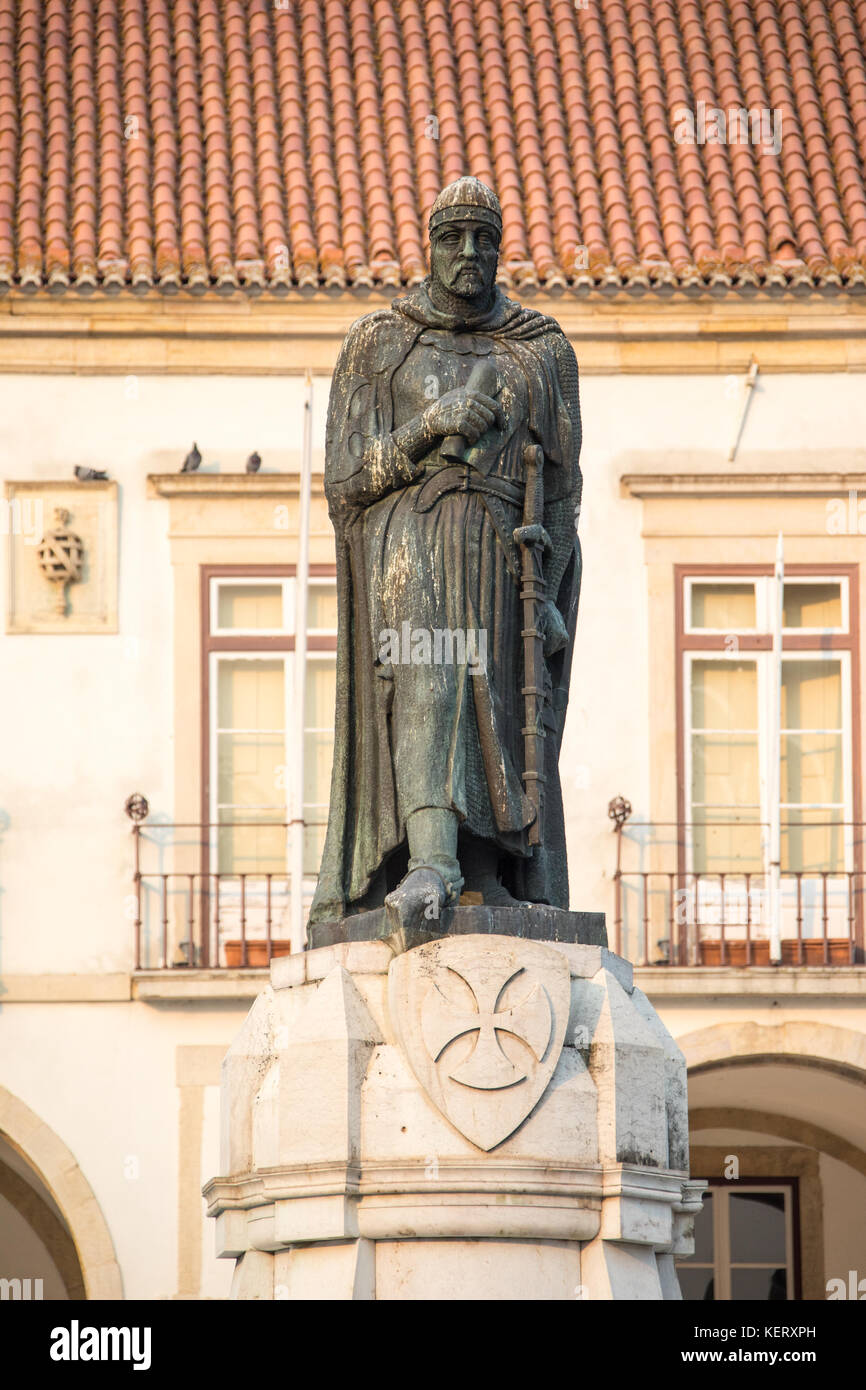 Statue du fondateur du Temple de Tomar, Gualdim Pais, Tomar, Portugal, Portugal, Banque D'Images