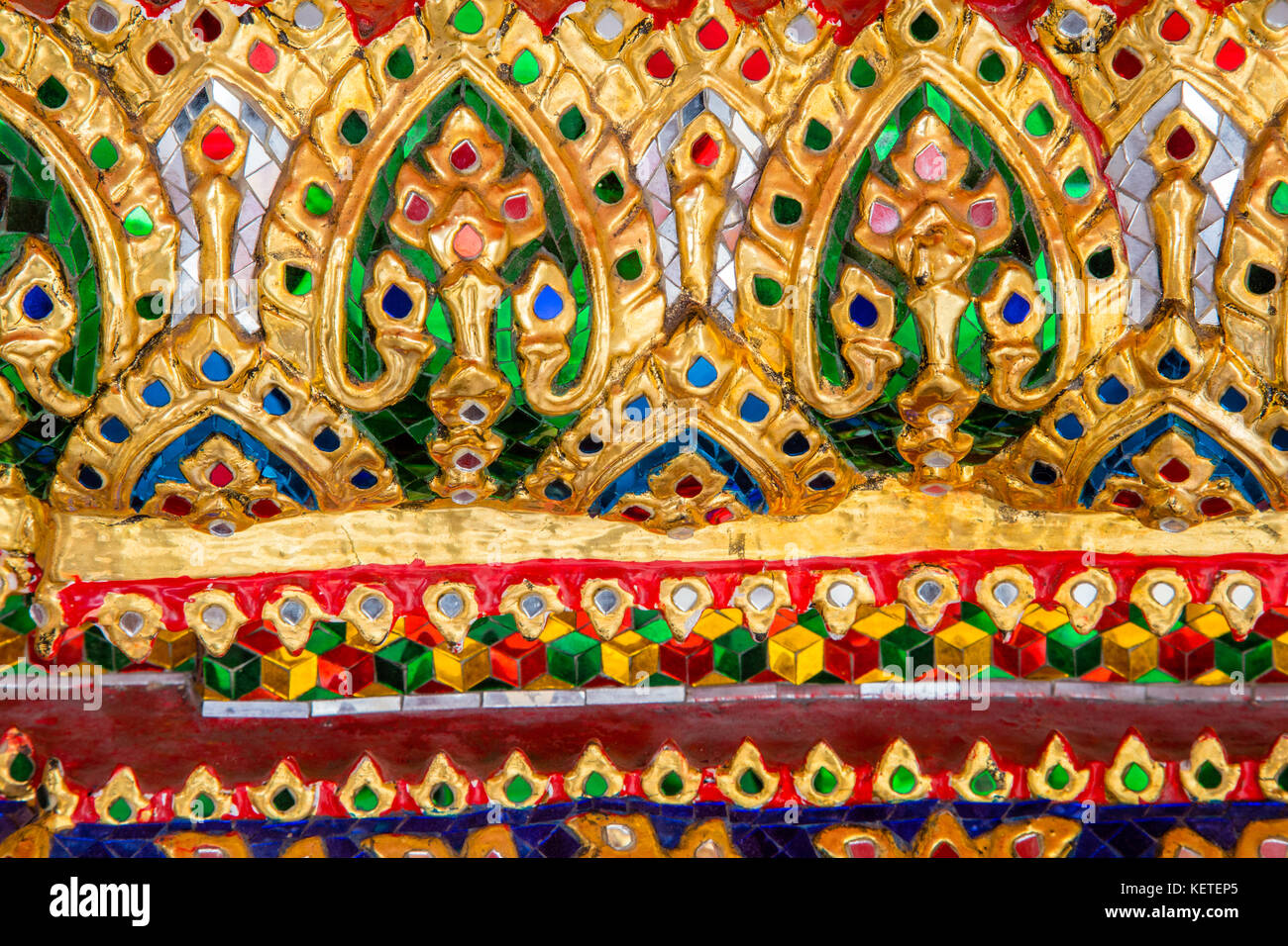 Détails de décoration de carreaux de Wat Pho, Bangkok, Thaïlande Banque D'Images