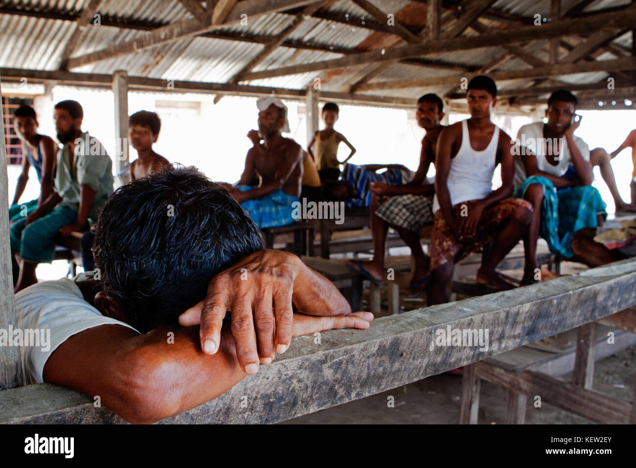 14 août 2012 - réfugiés dans le camp de secours de Tulsibeel, Assam, Inde (Credit image: © Dhruba Dutta/ImagesLive via ZUMA Wire) Banque D'Images