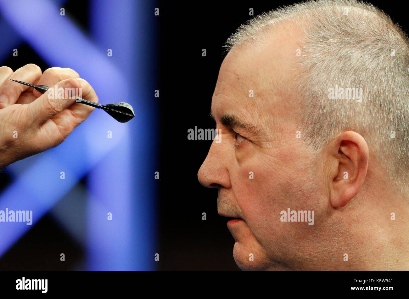 Düsseldorf, Allemagne. 21 octobre 2017. World Series of Darts, German Masters on 21. 10. 2017 in der Castello - Arena in Dusseldorf finale Phil TAYLOR (The Power ) Foto: Norbert Schmidt, Dusseldorf crédit: norbert schmidt/Alay Live News Banque D'Images