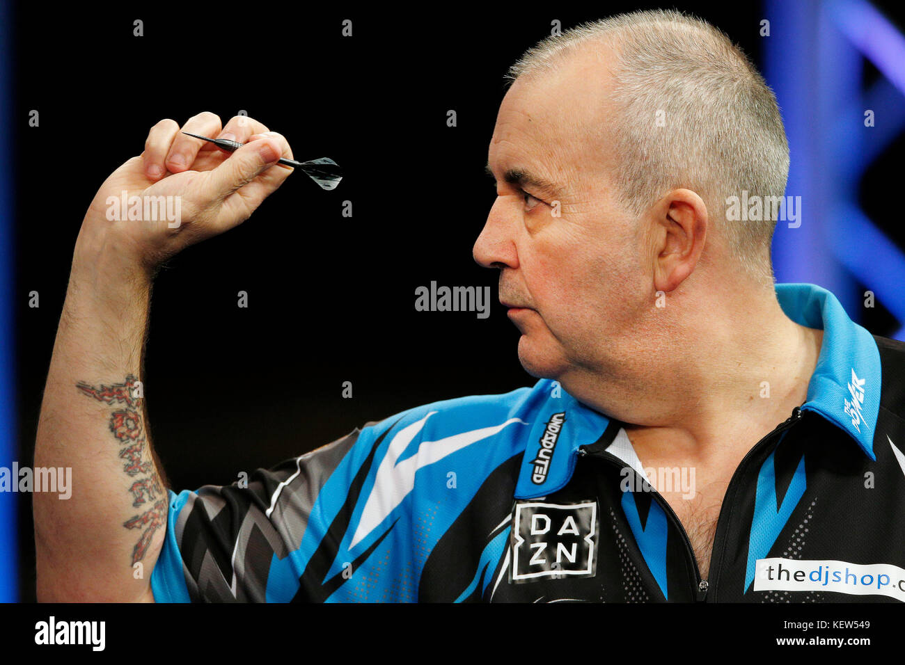 Düsseldorf, Allemagne. 21 octobre 2017. World Series of Darts, German Masters on 21. 10. 2017 in der Castello - Arena in Dusseldorf finale Phil TAYLOR (The Power ) Foto: Norbert Schmidt, Dusseldorf crédit: norbert schmidt/Alay Live News Banque D'Images