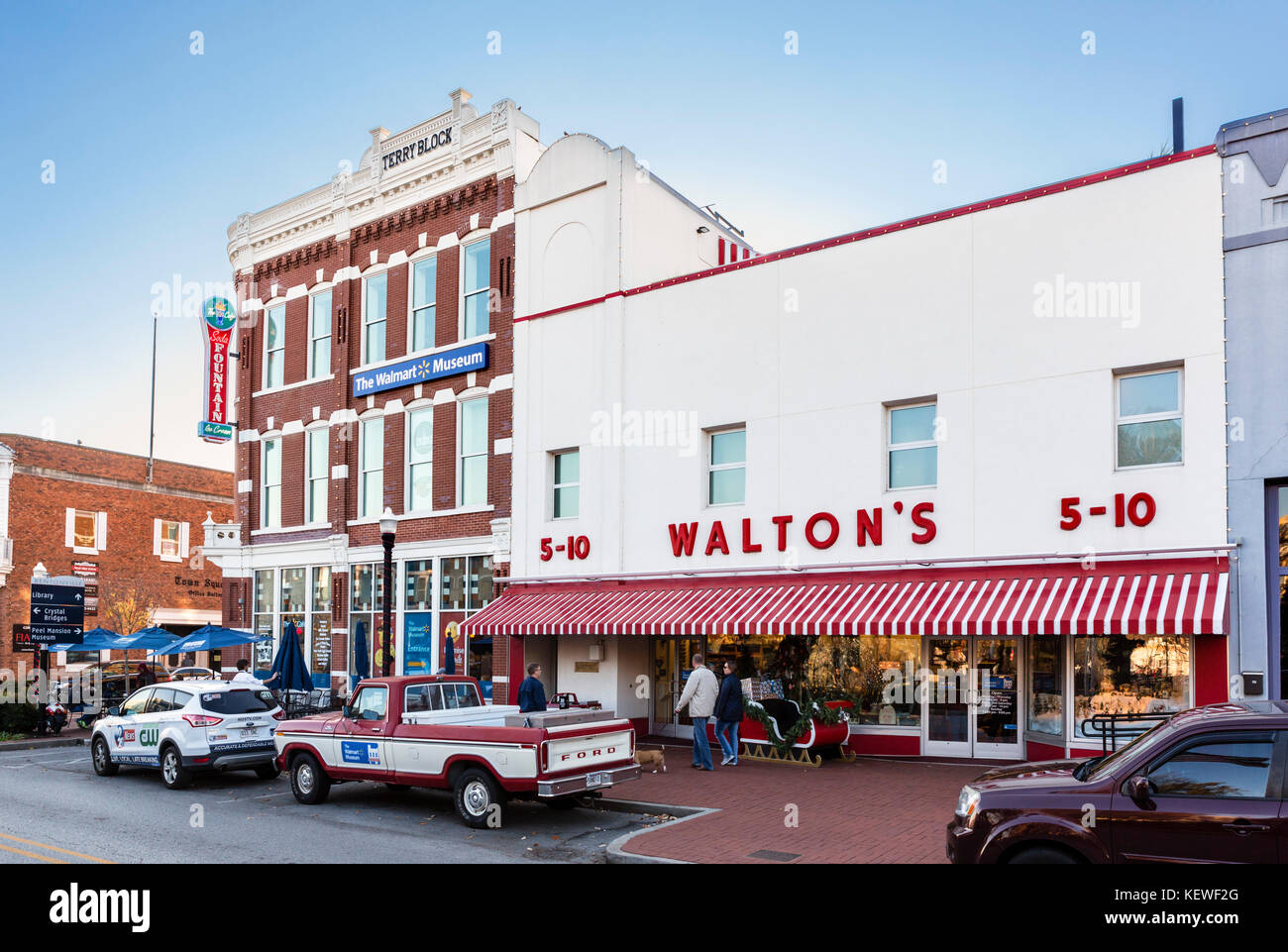 Sam Walton's premier cinq et Dime store à Bentonville, Arkansas, États-Unis - maintenant le Walmart Centre des visiteurs. Banque D'Images