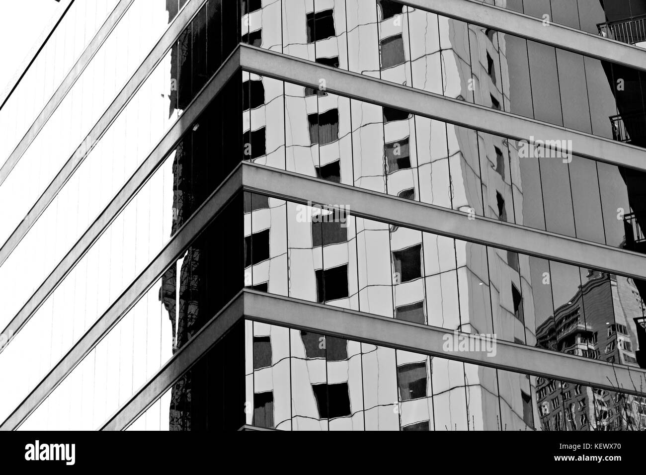 À Sydney en Australie le réflexe du gratte-ciel dans la fenêtre comme abstract background Banque D'Images