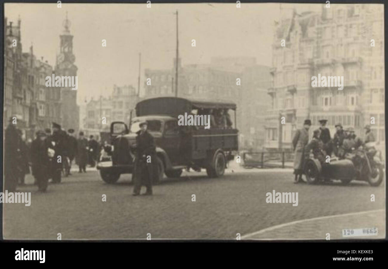 Op het Duitse razzia te Amsterdam Muntplein Banque D'Images