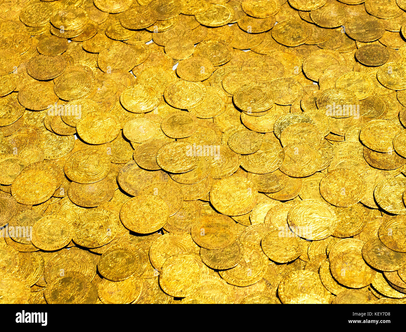 Le Fishpool Hoard, le plus grand trésor de pièces médiévales jamais découvert en Grande-Bretagne enterré vers 1464 AD British Museum - Londres, Angleterre Banque D'Images
