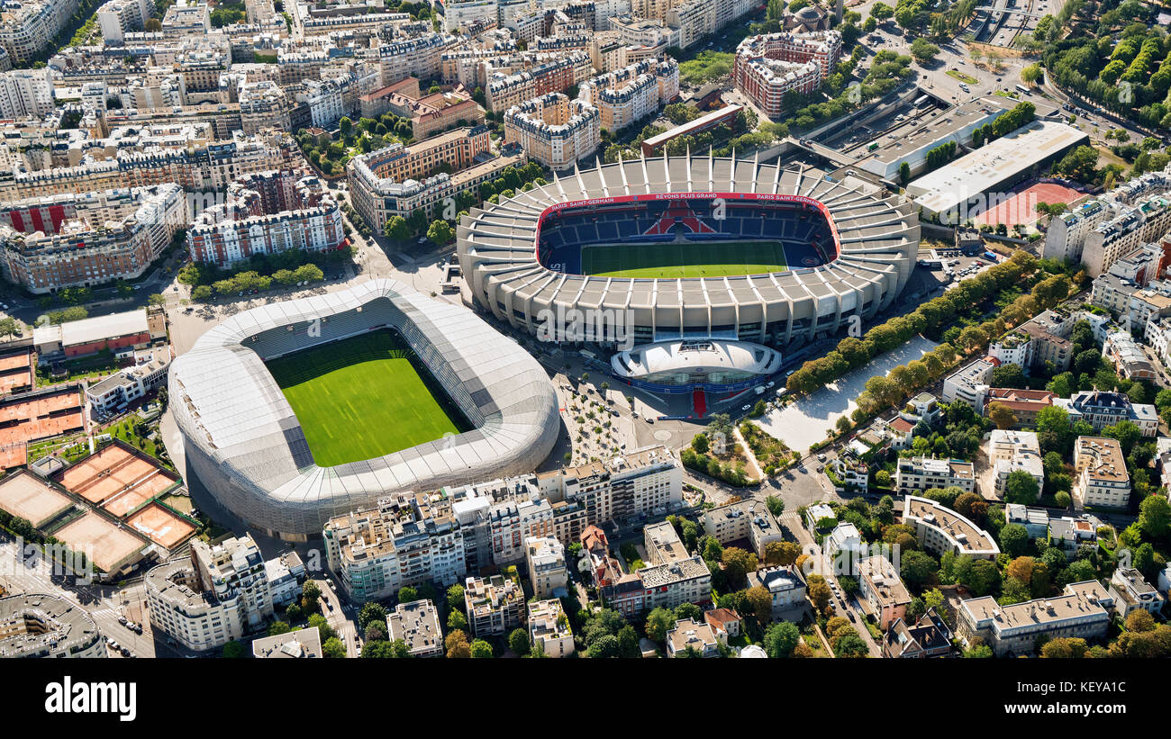 Vue aérienne de Stadion Le Parc des Princes et Jean Bouin Stadion, Paris Banque D'Images