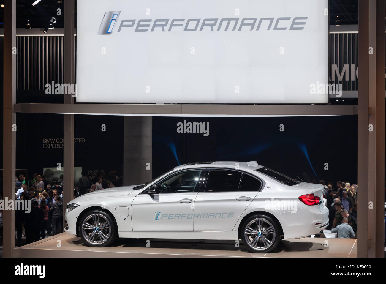 Francfort, Allemagne - Sep 20, 2017 : nouvelle BMW Série 3 Présentation du concept iperfomance au Frankfurt International motorshow 2017 Banque D'Images