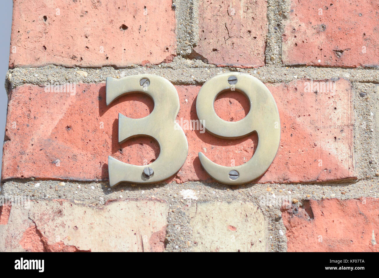 Affiche portant le numéro 39 sur le mur Banque D'Images