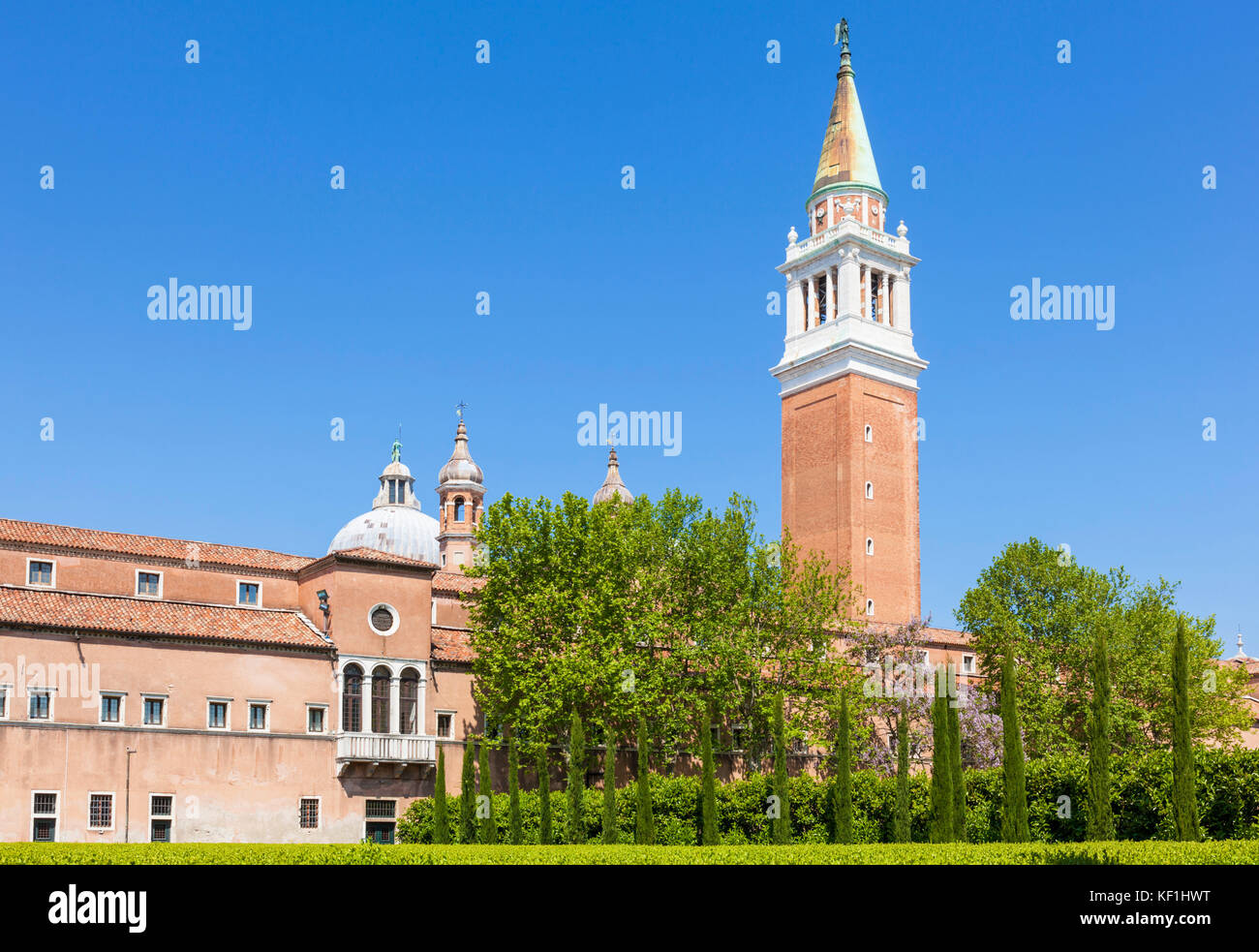 Venise ITALIE VENISE le campanile de l'église de San Giorgio Maggiore Île de San Giorgio Maggiore lagune de Venise Italie Banque D'Images