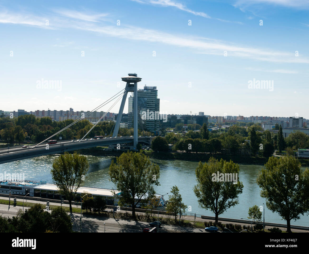 UFO Bar Restaurant, nouveau pont de Bratislava, Bratislava, Slovaquie. Banque D'Images