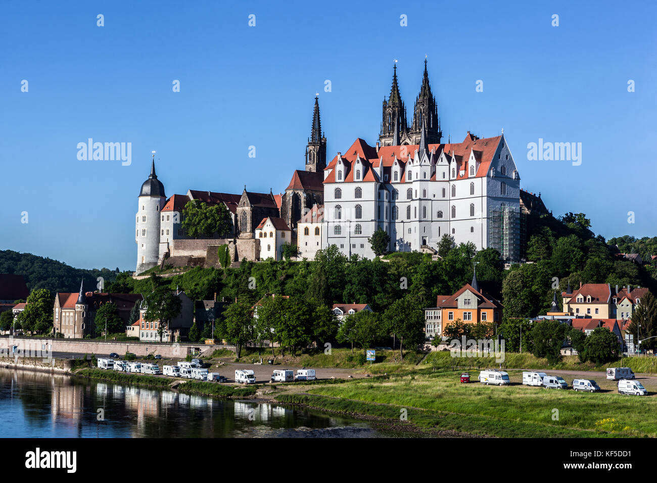 Cathédrale de Meissen et château Albrechtsburg au-dessus de la rivière Elbe Allemagne Saxe Meissen Allemagne Paysage Banque D'Images