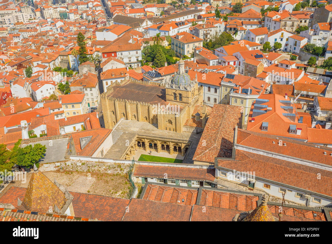 Antenne de la cathédrale de Coimbra Banque D'Images