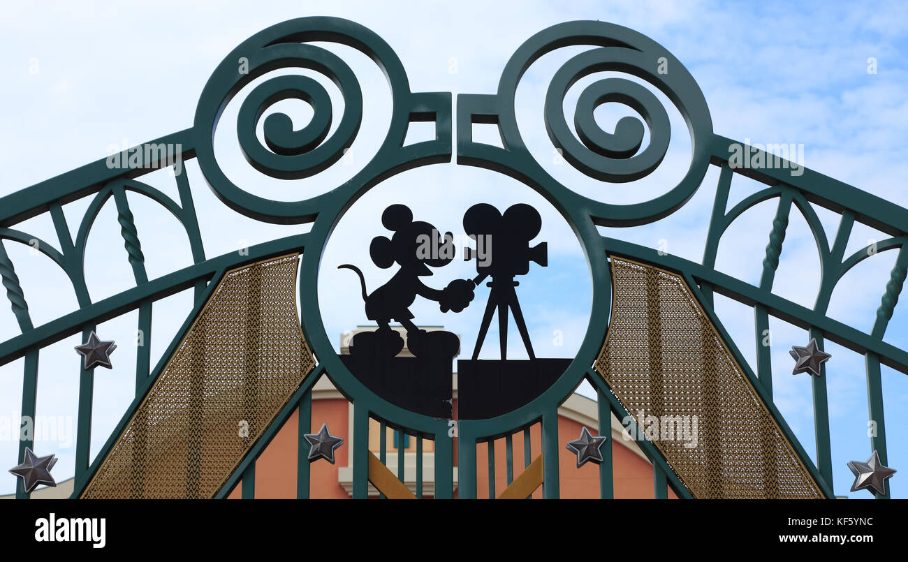 Paris, France, 10 juillet 2010 : détail de la porte d'entrée des studios Walt Disney à Paris. Walt Disney Studios Park est le deuxième parc à thème ouvert à Di Banque D'Images